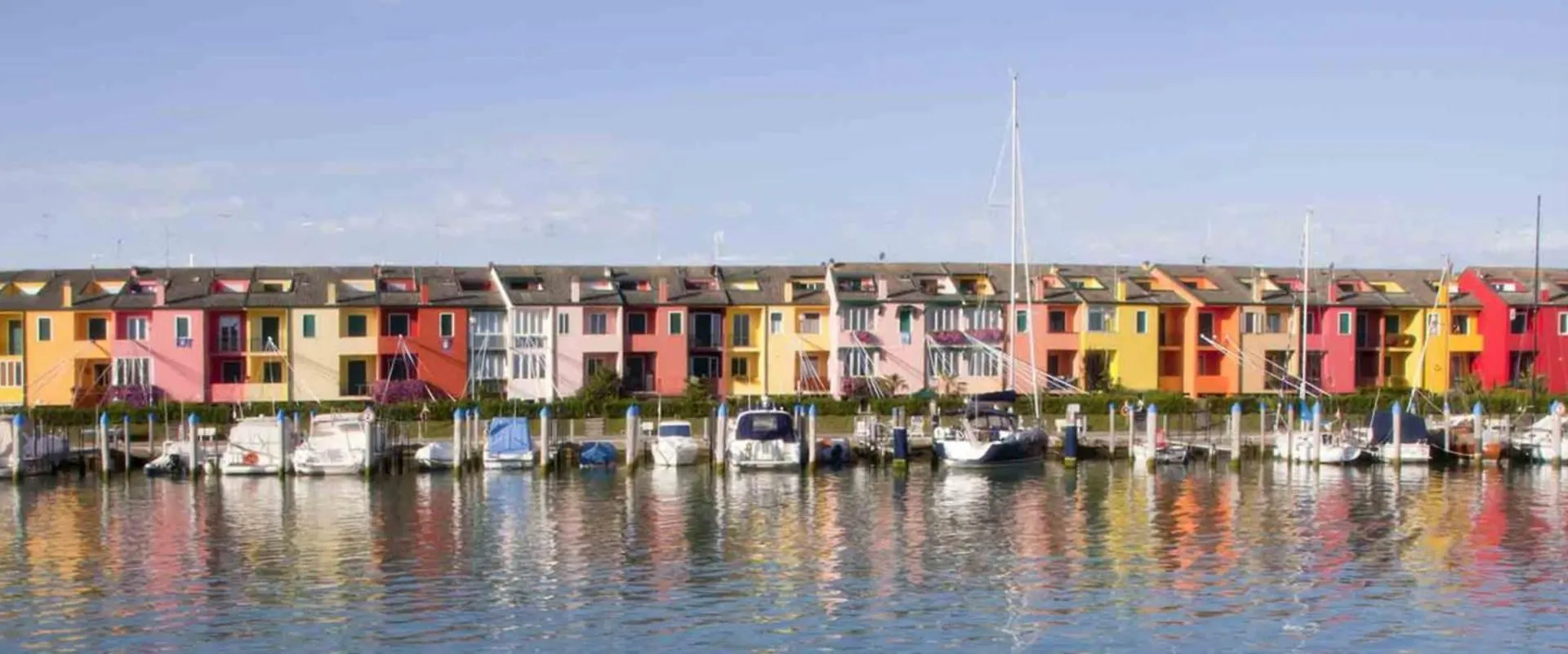 Apartment Central Flat, 130M From The Beach With Shared Pool Porto Santa Margherita di Caorle