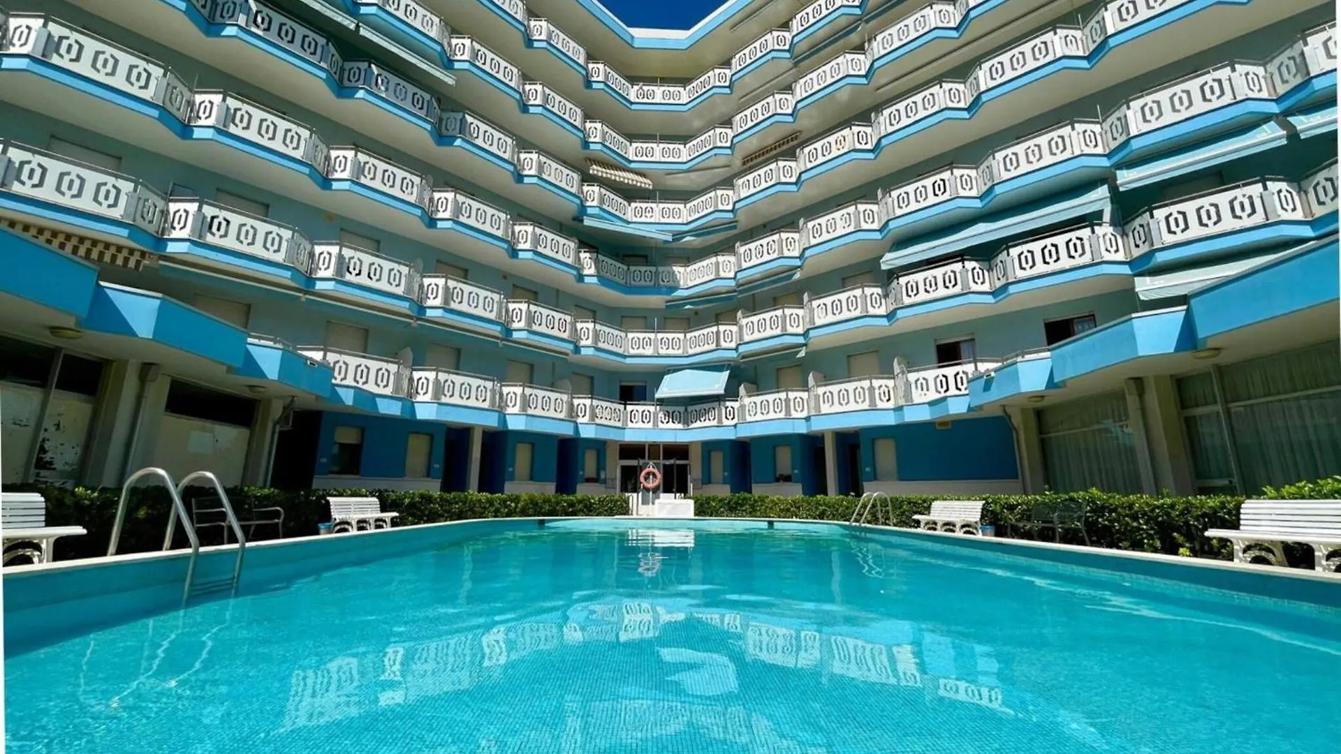 Central Flat, 130M From The Beach With Shared Pool Porto Santa Margherita di Caorle