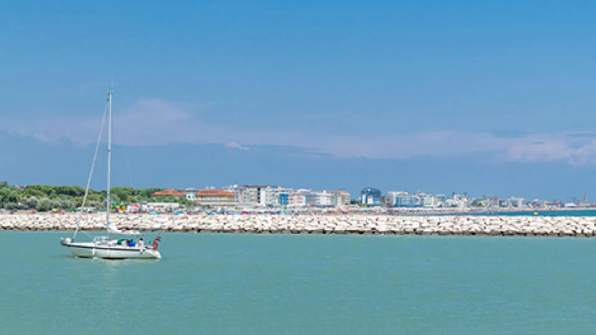 Apartment Central Flat, 130M From The Beach With Shared Pool Porto Santa Margherita di Caorle Italy